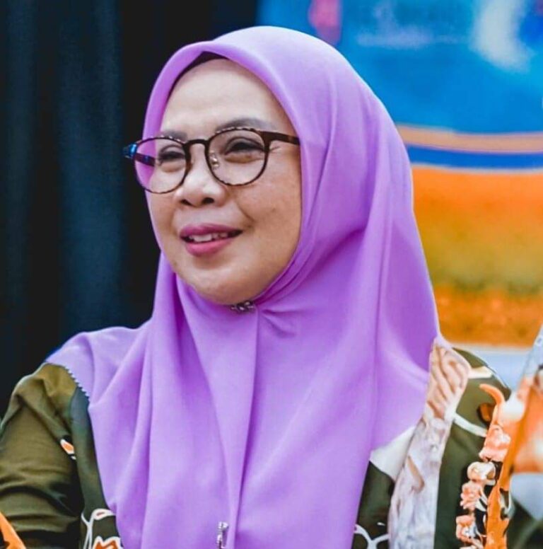 Wabup Kampar Prihatin Kasus Dugaan Keracunan MBG, Tinjau Dua Sekolah Terdampak