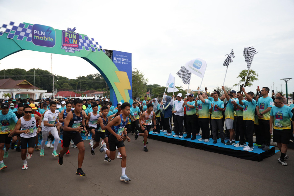 PLN Gelar Fun Run 5K di Tanjungpinang, Gaungkan Semangat Hidup Sehat dan Energi Berkelanjutan