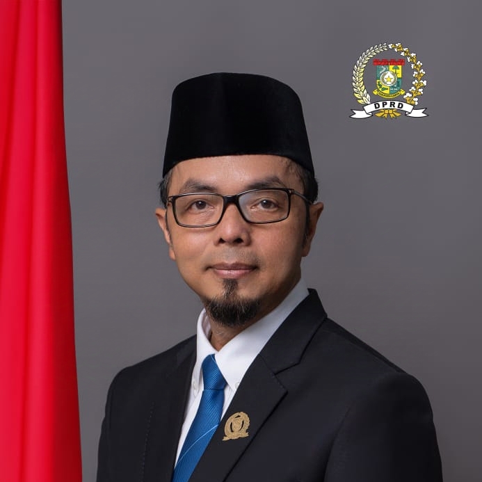 Zulfan Azmi Ketua DPD PAN Kampar: Dugaan Dana KUR Irwan Saputra Ranah APH, Ketidaktifan DPRD di BK