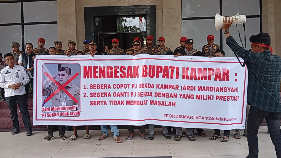 Dinilai Tak Berintegritas, Fordismari Unjuk Rasa Copot Pj Sekda Kampar