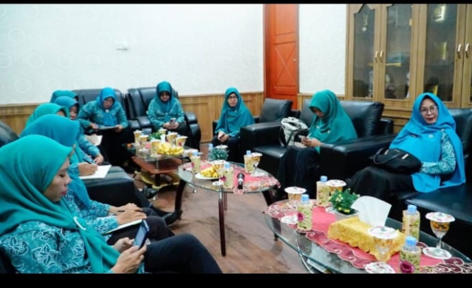 TP PKK Lingga Ikuti Sosialisasi Pengolahan Produk Perikanan untuk Dorong Ekonomi Masyarakat Pesisir