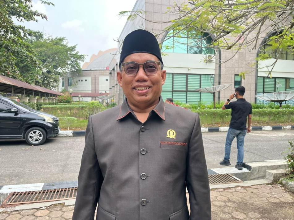 DPRD KAMPAR MINTA VERIFIKASI BEASISWA 2026 TRANSPARAN, TANPA DEKINGAN