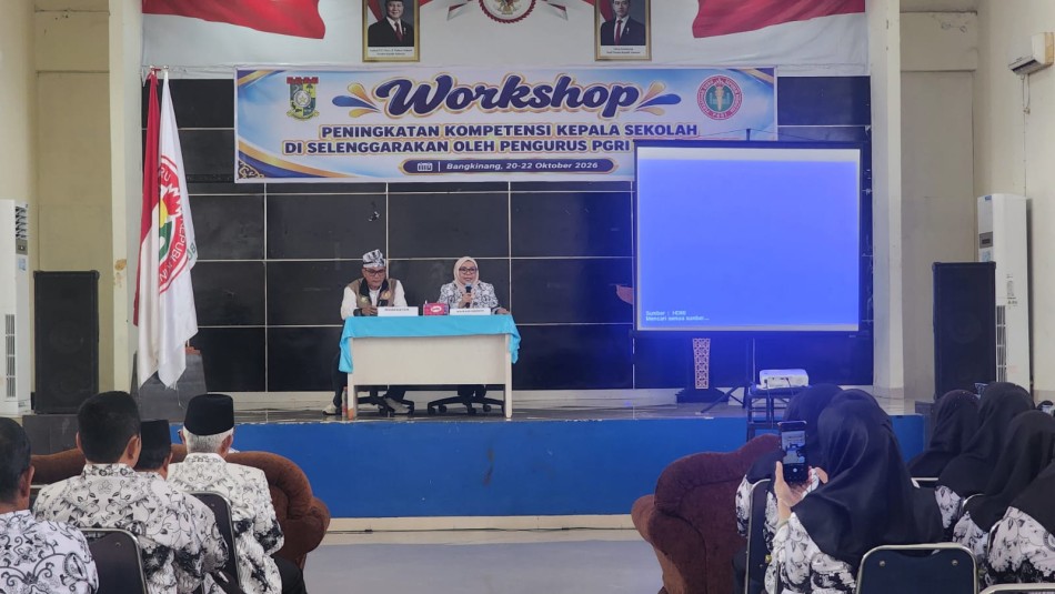 Ketua PGRI Kampar Misharti Dorong Sekolah di Kampar Ciptakan Keunggulan, Inovasi Kepala Sekolah Jadi Kunci