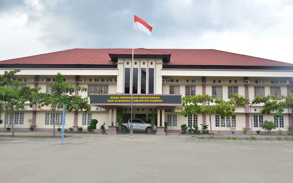 Khuzaimah Tegaskan Tidak ada Pungutan Apapun Terkait Pengurusan Kenaikan Pangkat dan Pensiunan di Dikpora Kampar