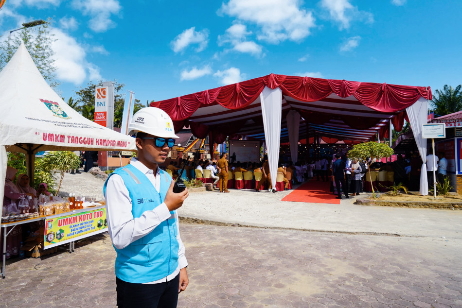 Dukung Program Strategis Nasional, PLN Amankan Pasokan Listrik Tanpa Kedip Pada Peresmian Koperasi Merah Putih di Pulau Gadang, Kabupaten Kampar